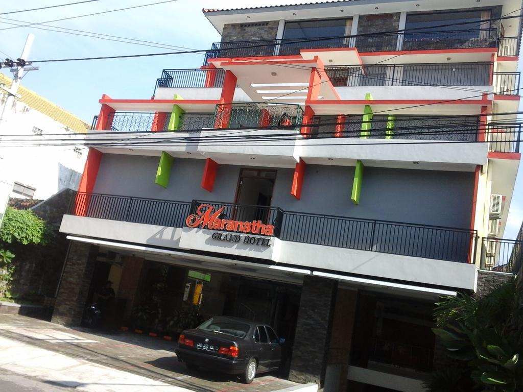 Maranatha Grand Hotel Yogyakarta Exterior foto