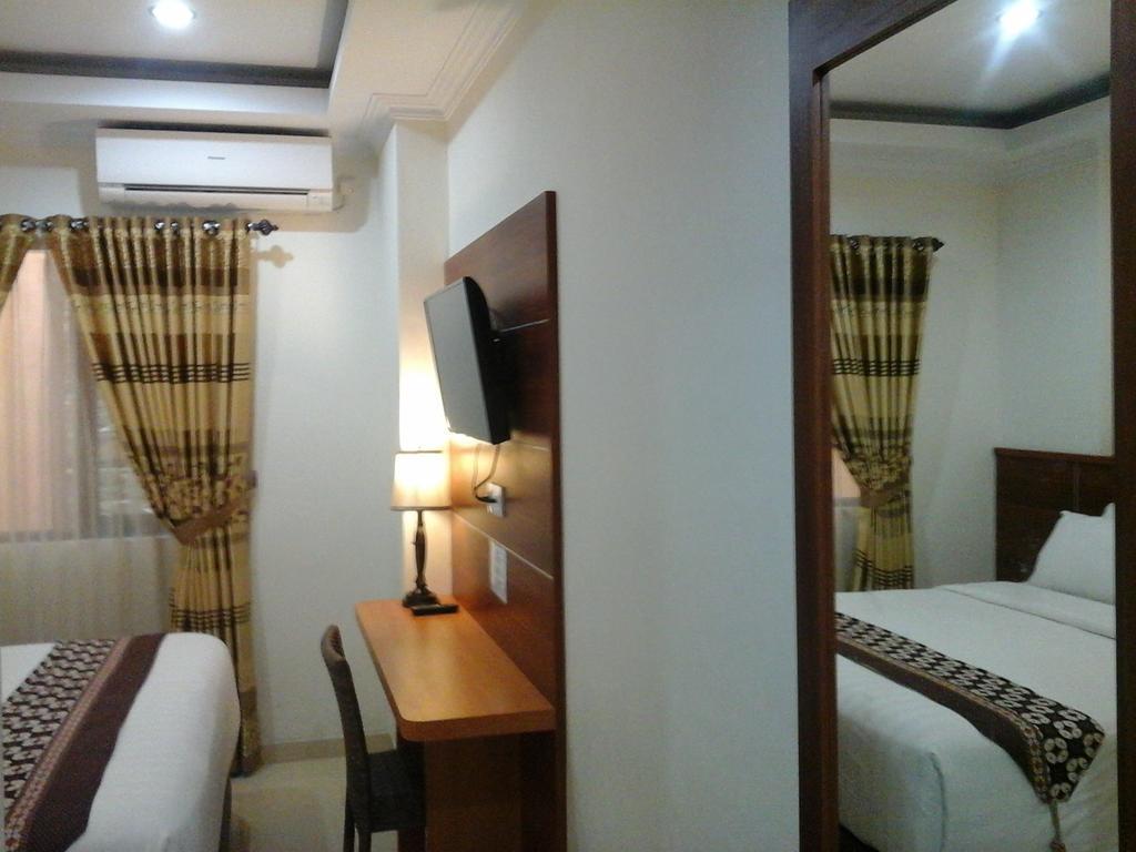 Maranatha Grand Hotel Yogyakarta Zimmer foto