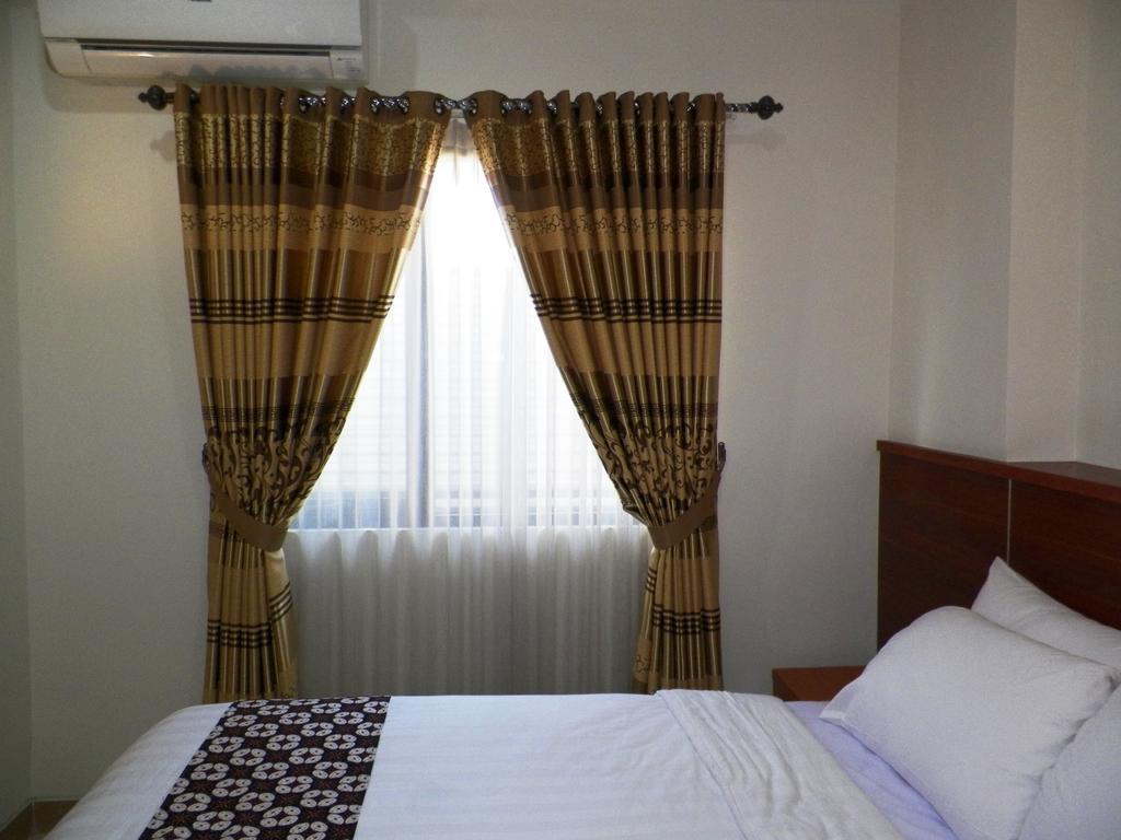 Maranatha Grand Hotel Yogyakarta Exterior foto
